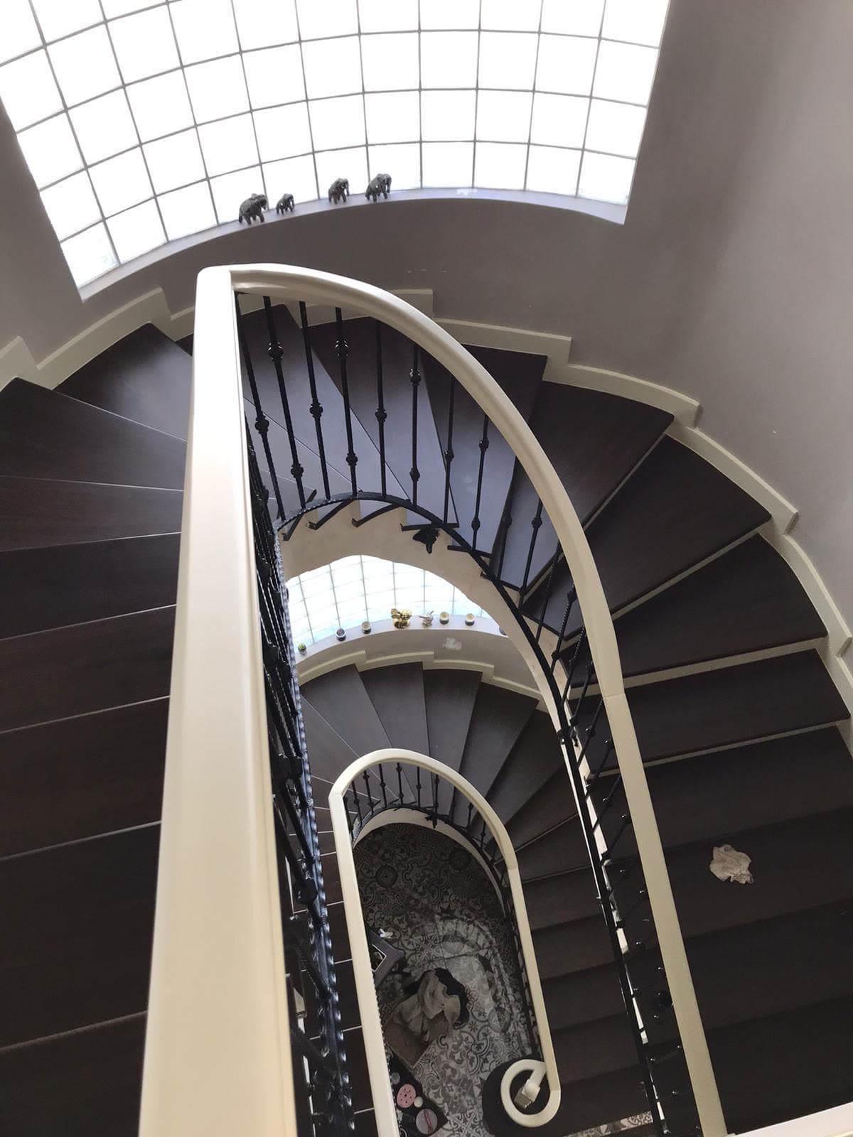 Spiral merdiven üstten görünüm